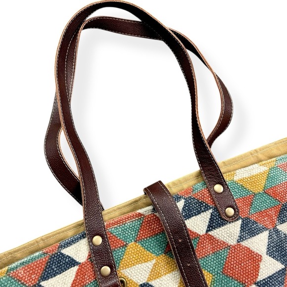 Myra Bag Aztec Duffel Tote Canvas Weekender Western Travel Bag Leather Southwest - Picture 5 of 16